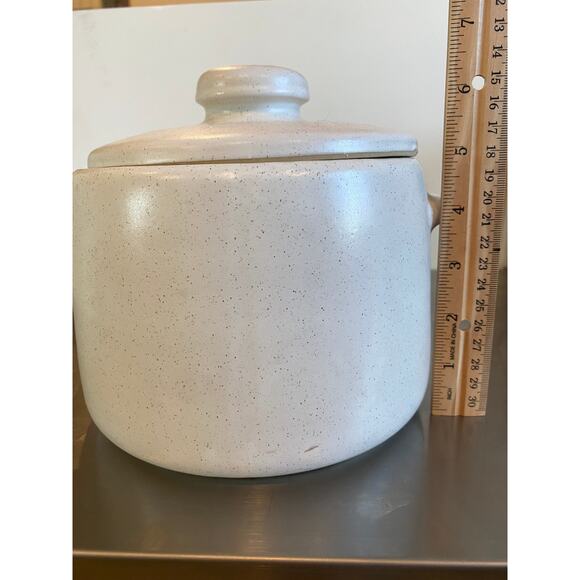 Vintage West Bend cookie jar, canister, 2 qt, bean pot - Picture 3 of 6